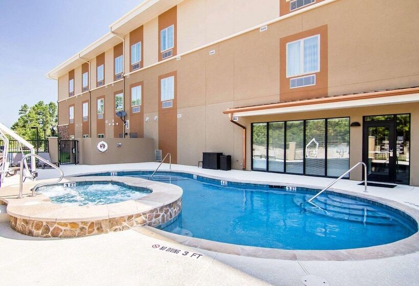 בית מלון כפרי Sleep Inn Lufkin