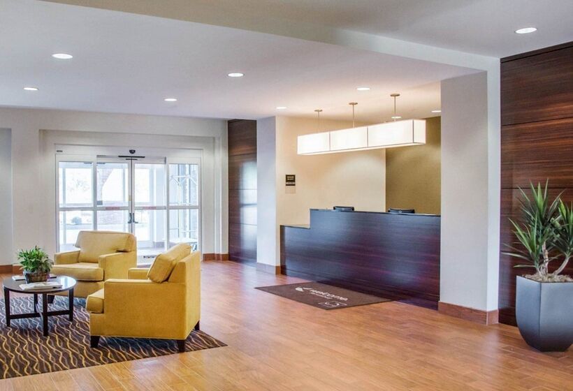 בית מלון כפרי Sleep Inn & Suites Parkersburg