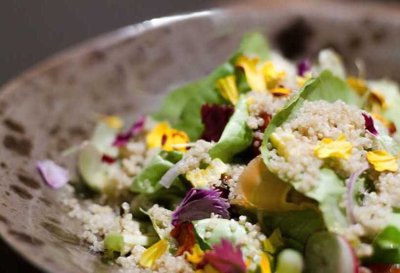 호텔 Summerfields Rose Retreat And Spa