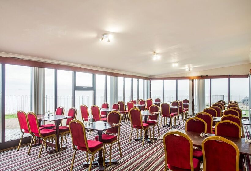 בית מלון כפרי The Manor