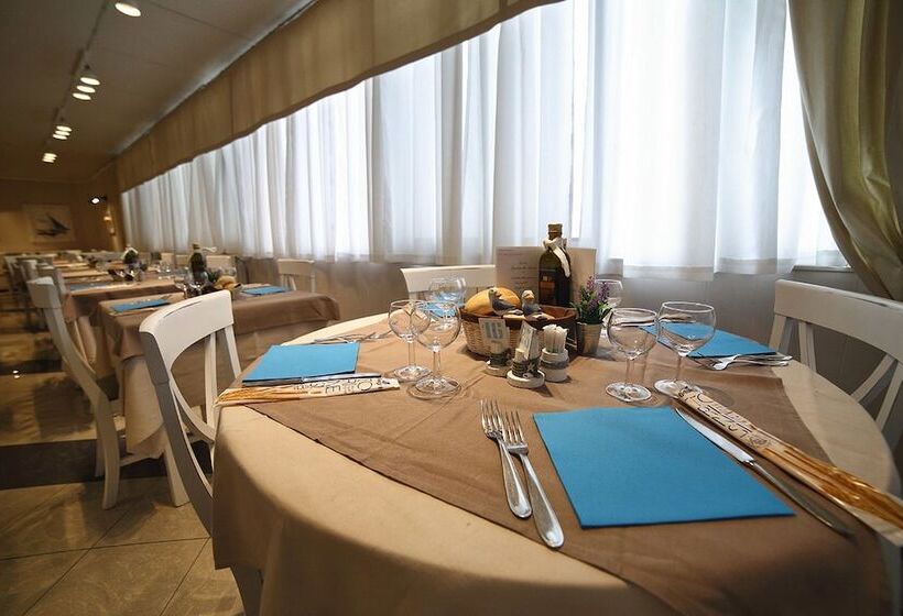 ホテル Villa Rosa