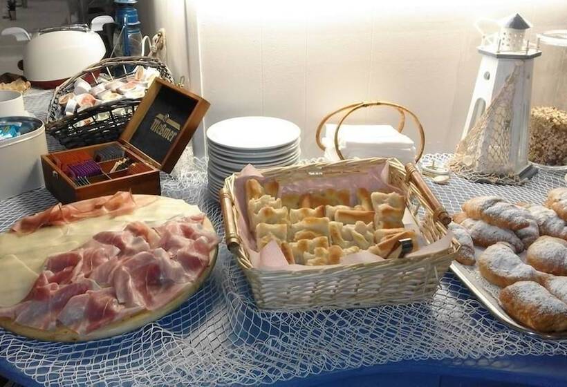 ホテル Villa Rosa