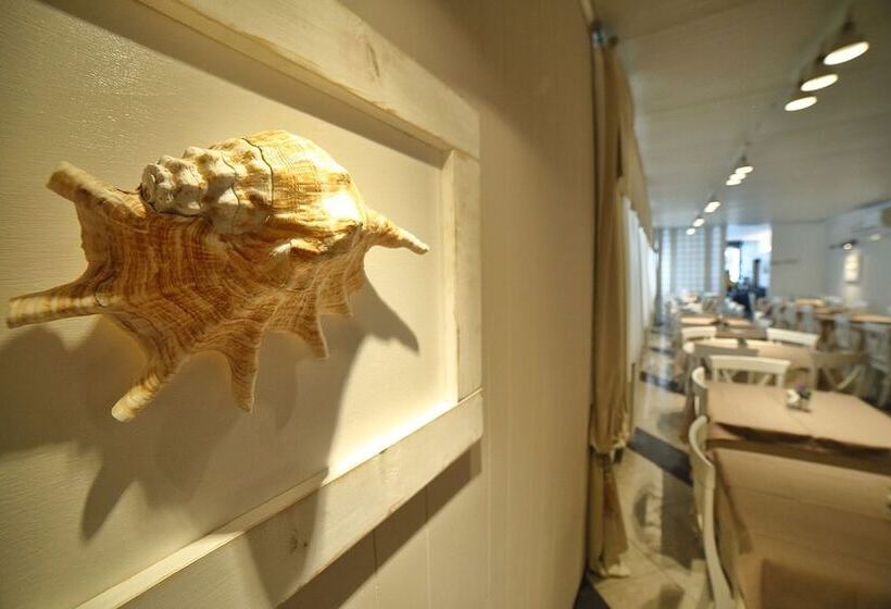 ホテル Villa Rosa