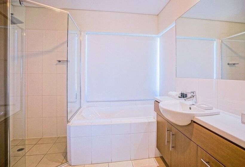 هتل Wallaroo Marina Apartments