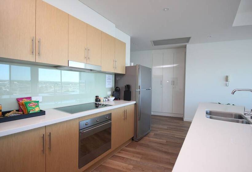 هتل Wallaroo Marina Apartments