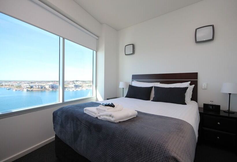 בית מלון כפרי Wallaroo Marina Apartments