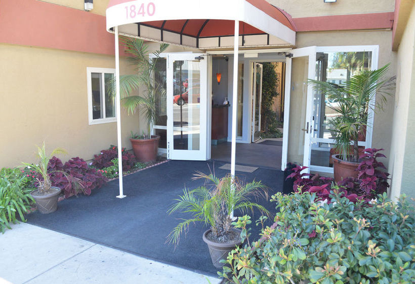 호텔 West Park Inn