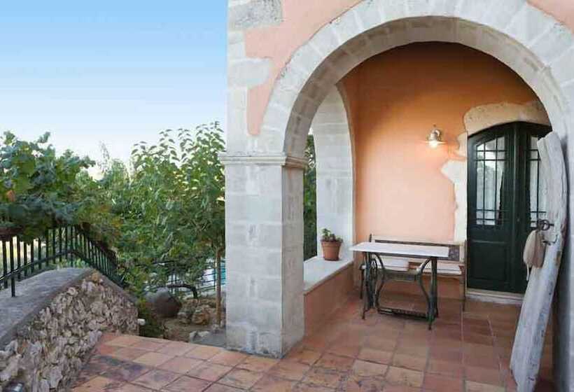 Kastellos Village Agathes Houses