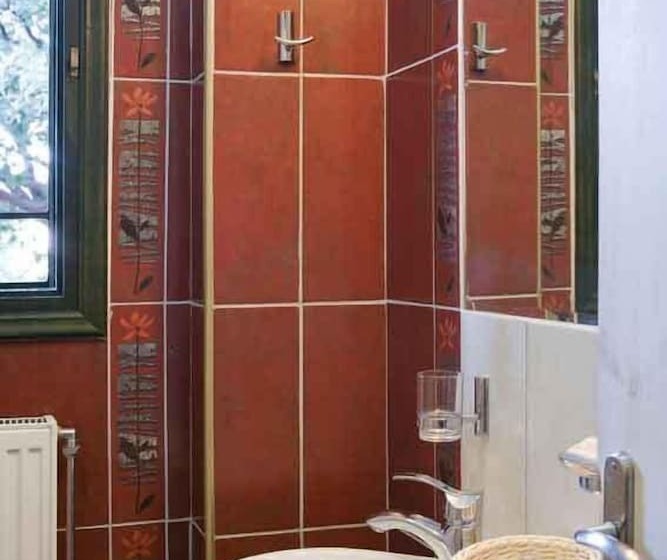 Kastellos Village Agathes Houses