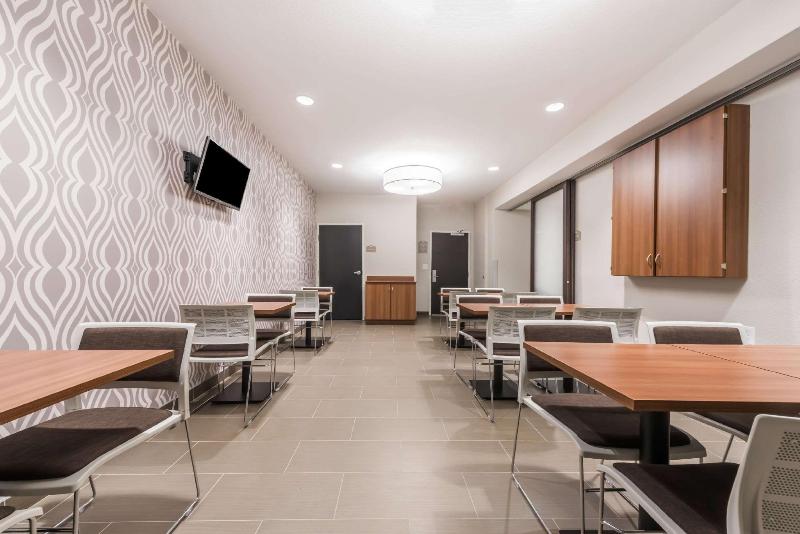 Microtel Inn & Suites By Wyndham Sweetwater