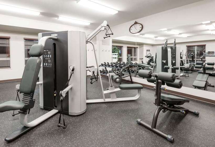 Microtel Inn & Suites By Wyndham Fort Saint John