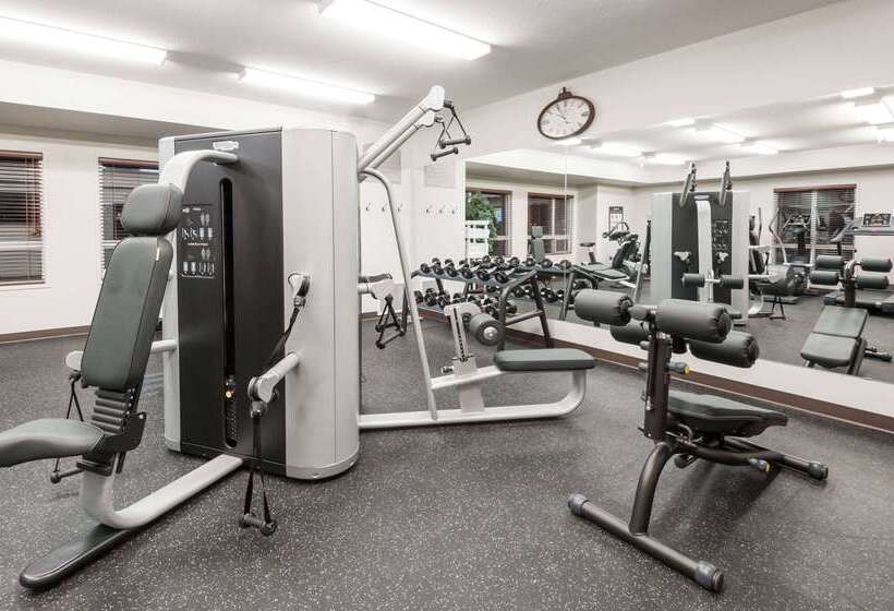 Microtel Inn & Suites By Wyndham Fort Saint John