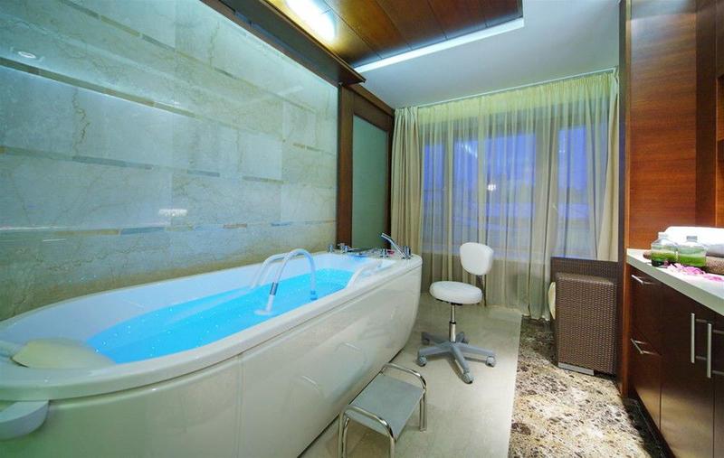 M'istra'l Hotel & Spa