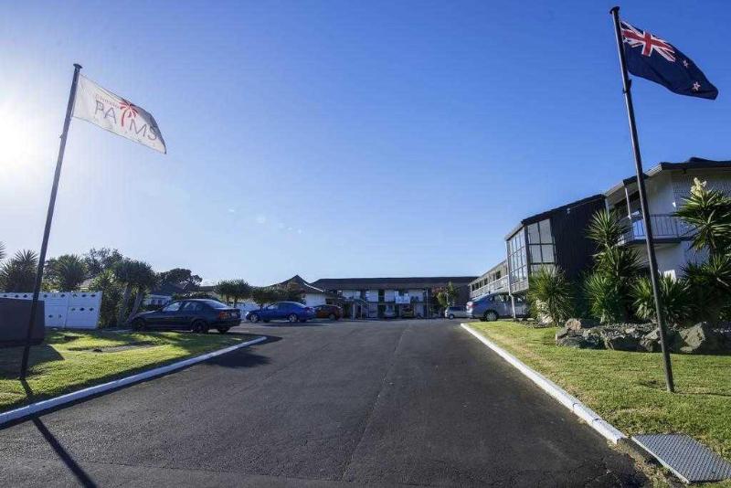 Ellerslie Palms Motel