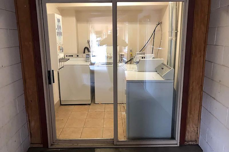 فندق على الطريق Rodeway Inn