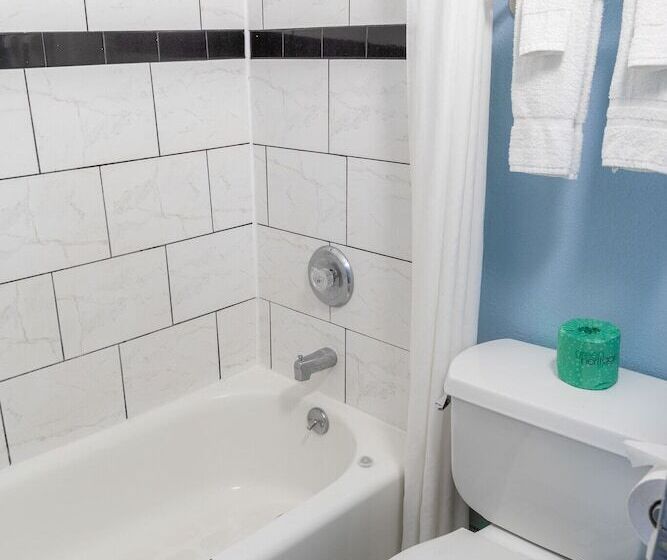 مُتل Sandcastle Inn