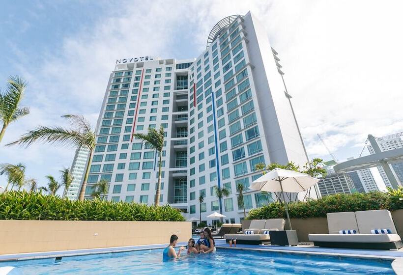Novotel Manila Araneta City