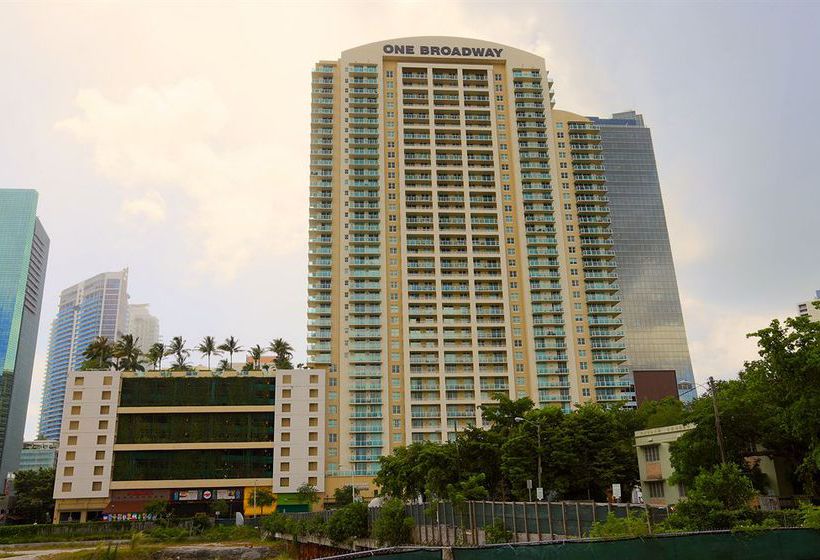 Pelican Residence at One Broadway