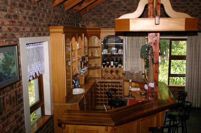 ペンション Blackwaters River Lodge