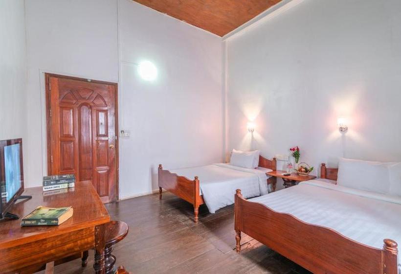 Пансион Five Rose Siem Reap Hostel