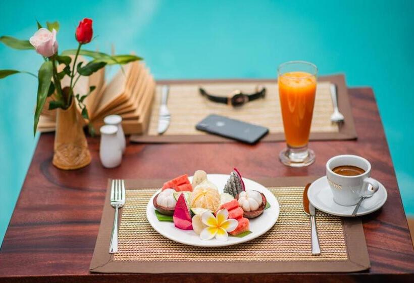 Пансион Five Rose Siem Reap Hostel