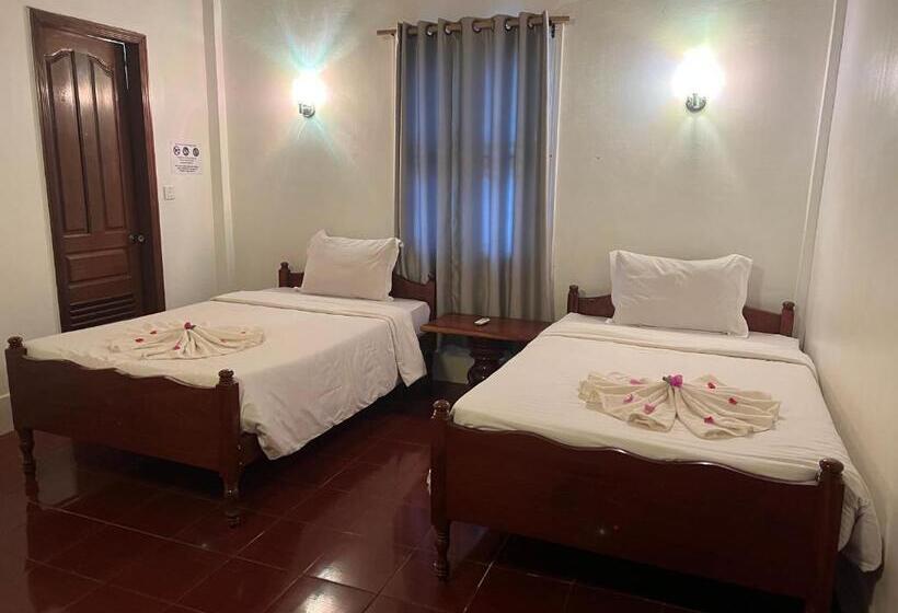 Пансион Five Rose Siem Reap Hostel