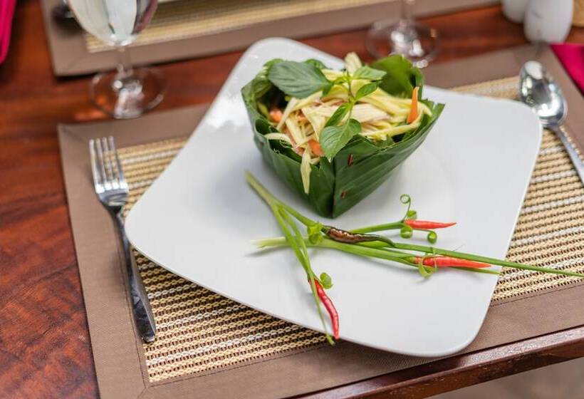 Пансион Five Rose Siem Reap Hostel