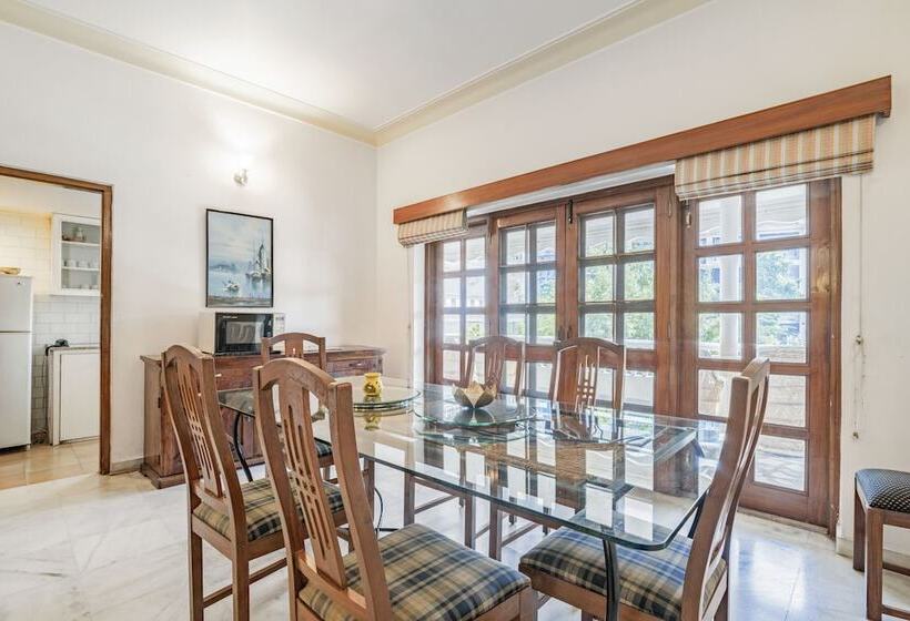 Пансион Girisadan Homestay