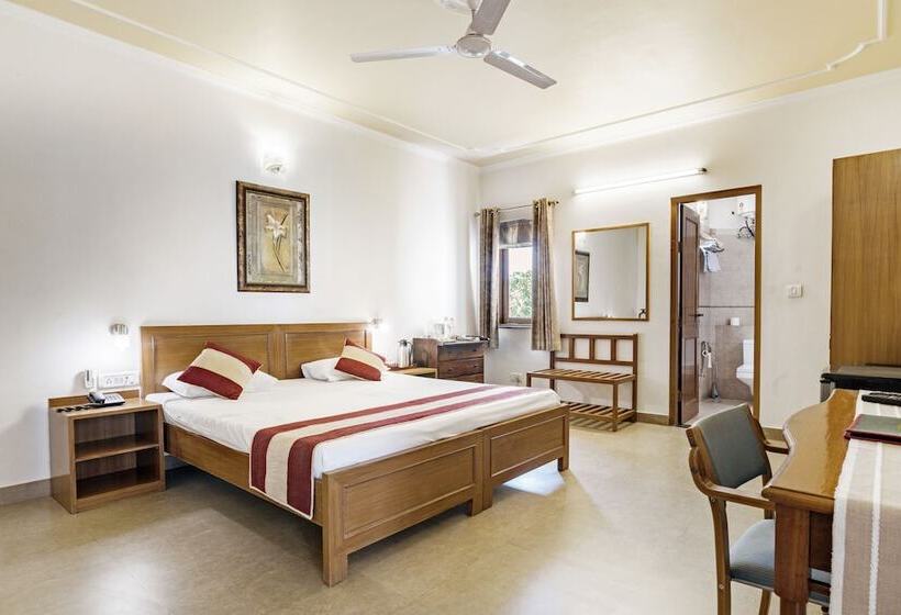 Пансион Girisadan Homestay