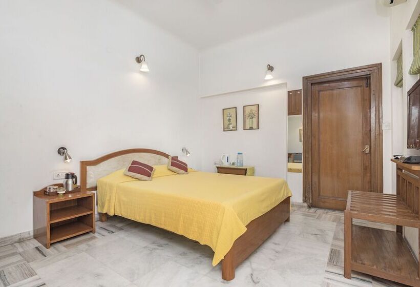 Пансион Girisadan Homestay