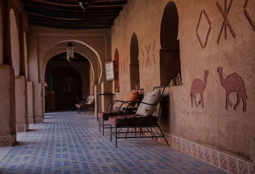 ペンション Nasser Palace Hôtel & Bivouacs