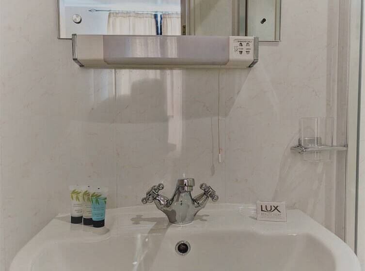 بنسيون The Senarth