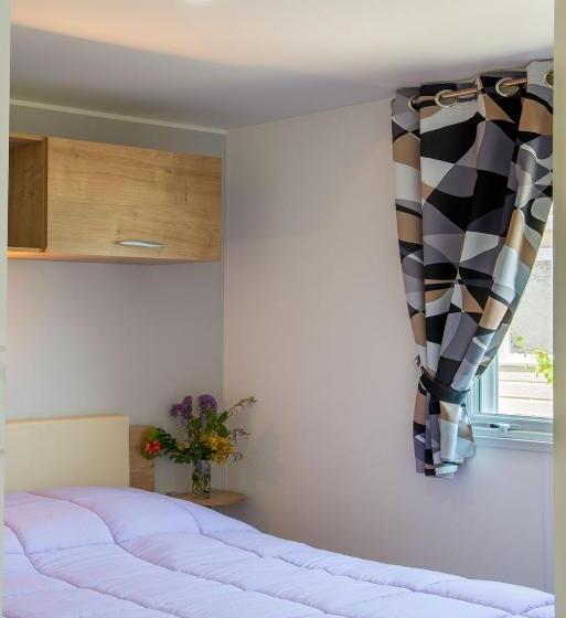 אתר נופש L Ecrin Du Lac