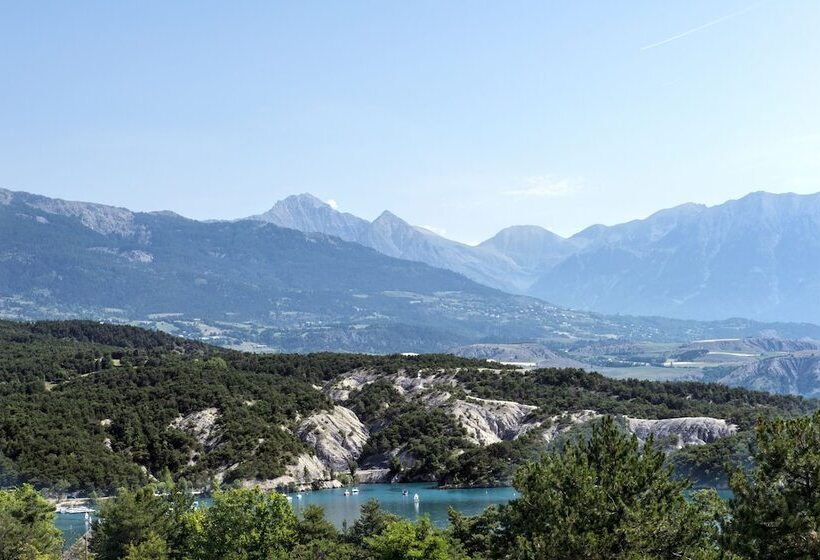 אתר נופש L Ecrin Du Lac