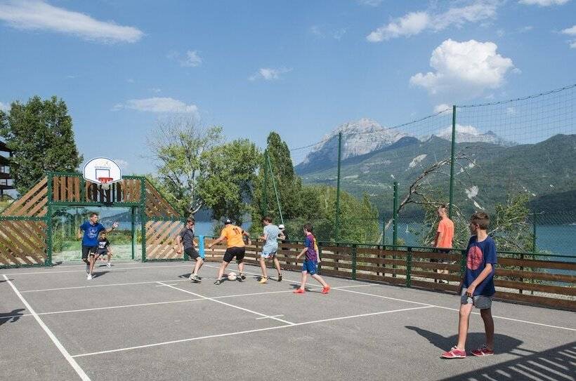 אתר נופש L Ecrin Du Lac