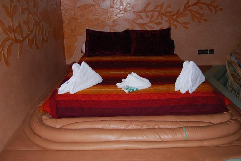 Riad Soleil Bleu Bed & Breakfast