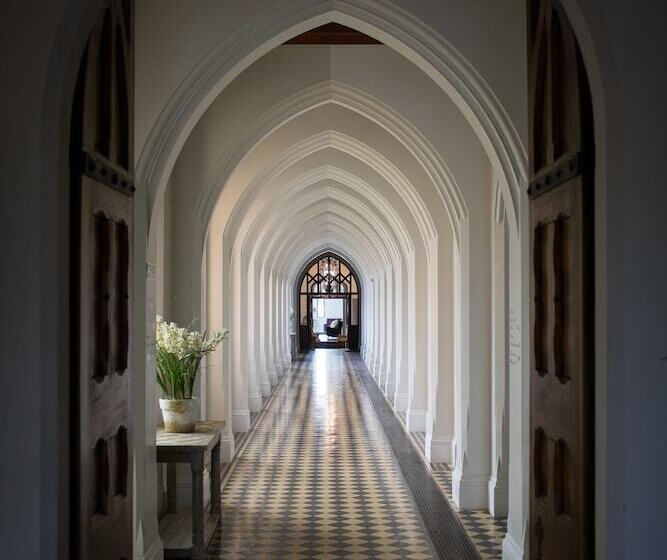 Stanbrook Abbey Hotel, Worcester