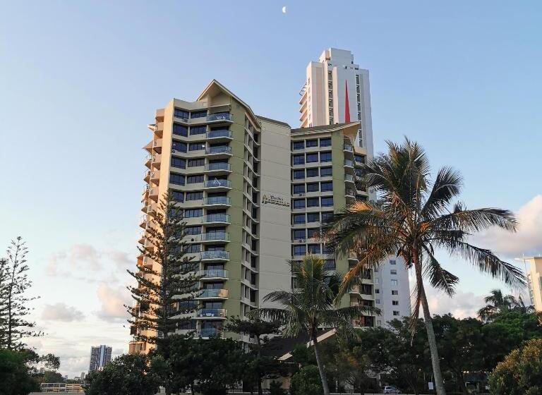 Surfers Hawaiian Holiday Apartments