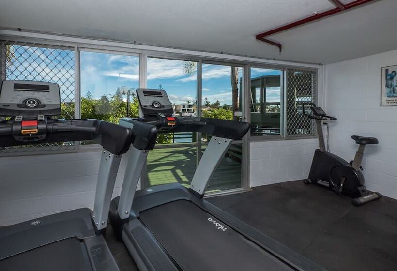 Surfers Hawaiian Holiday Apartments