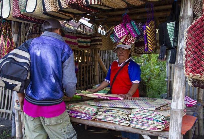 Vida Homes Condo Resort