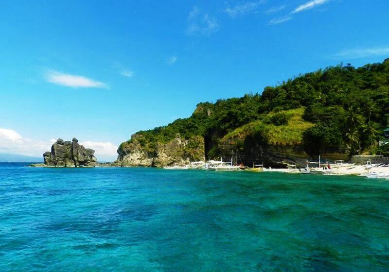 Vida Homes Condo Resort