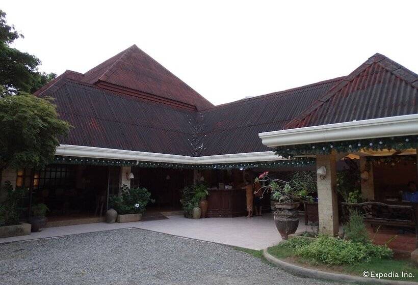 Alona Tropical Beach Resort