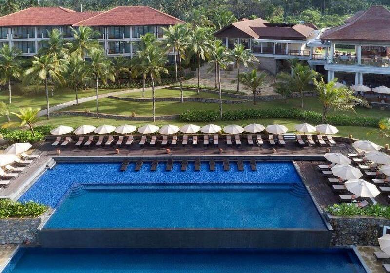 Anantara Peace Haven Tangalle Resort