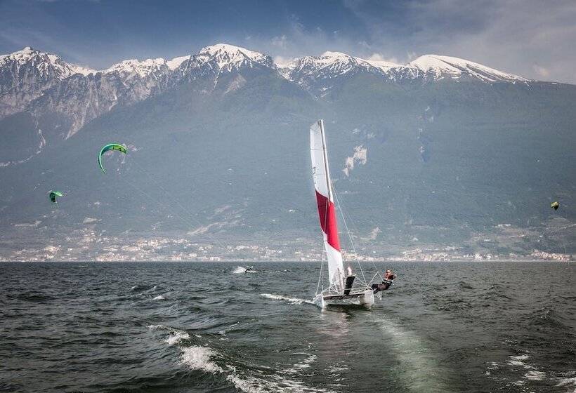 住宿加早餐  Garda Family House