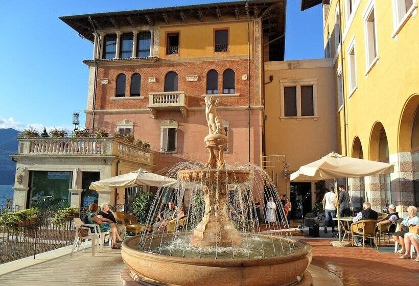 민박 Garda Family House