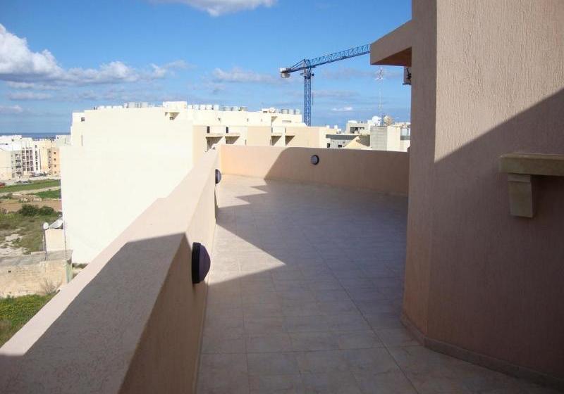 Belmont Court Apartments