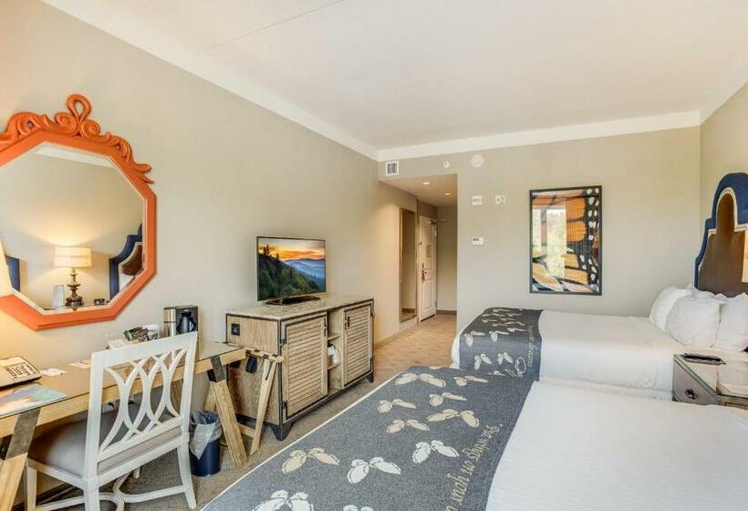 Dollywood's Dreammore Resort And Spa