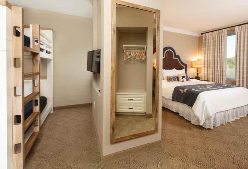 Dollywood's Dreammore Resort And Spa