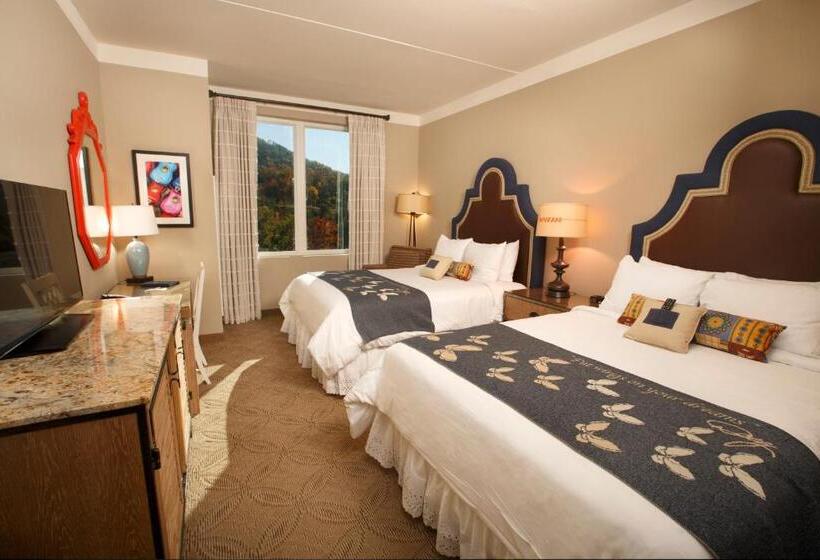 Dollywood's Dreammore Resort And Spa