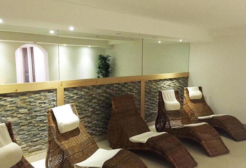 First Mountain Hotel Zillertal